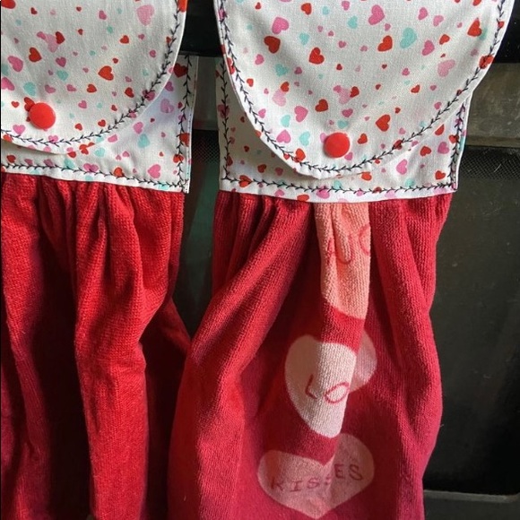 Sweethearts Hanging Towel, Set of 2 - Kitchen - Picture 1 of 2